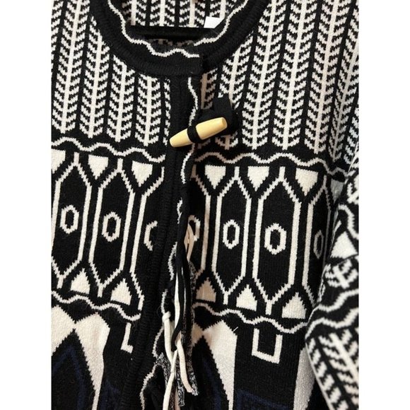 Vincente  NWT Sz XL  Aztec Fringes 3/4  Bell Sleeves Cardigan Sweater - Picture 8 of 13